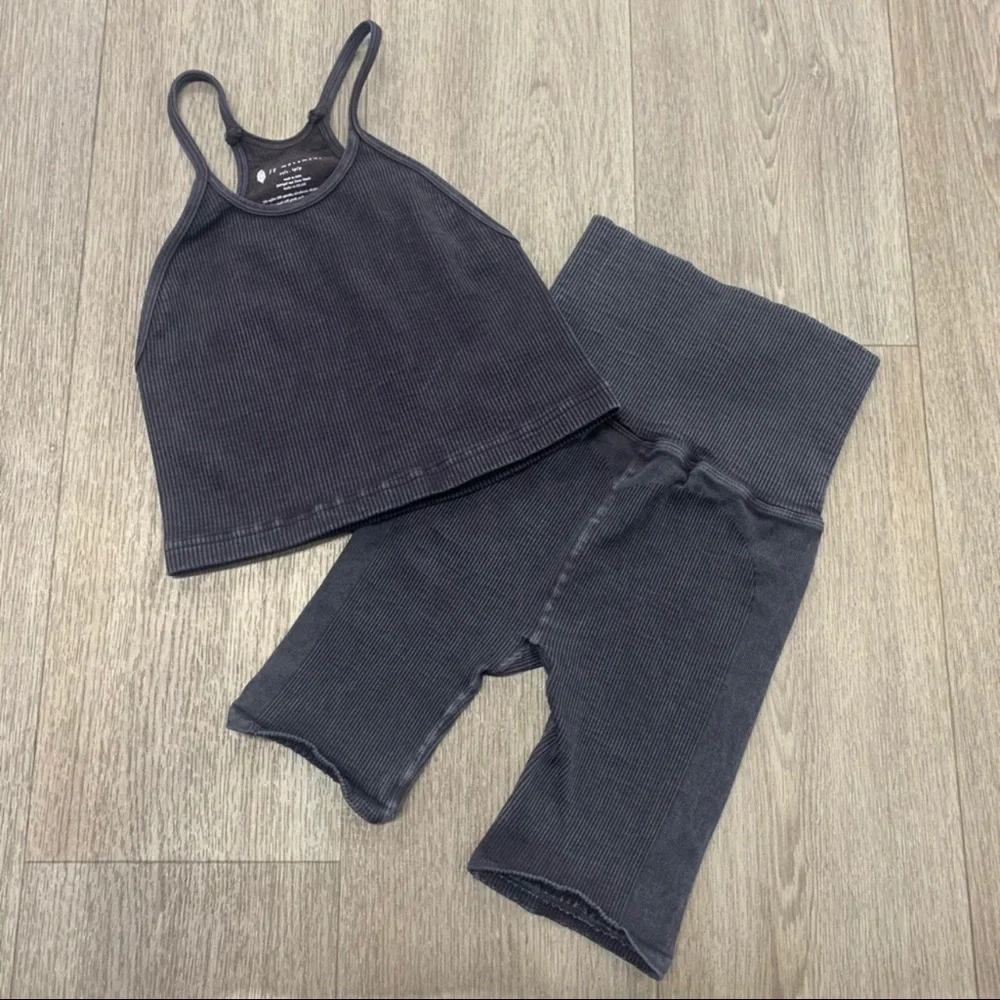 NEW Free People Happiness Runs Long Crop & Biker Short Set - Picture 2 of 10